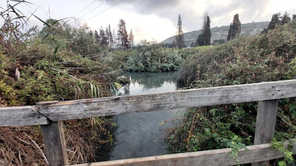 מסלול טיול לחובבי מעברים צרים